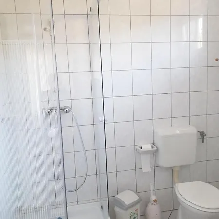 Apartmán In Alsoers Mit Garten Und Terrasse *